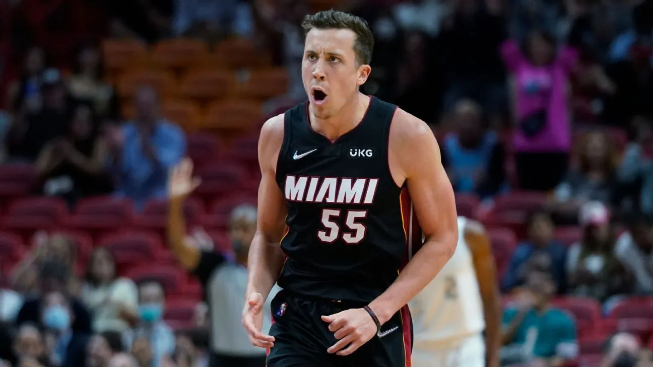 Sumber: Pistons Tambah Robinson dalam Kontrak dan Tukar